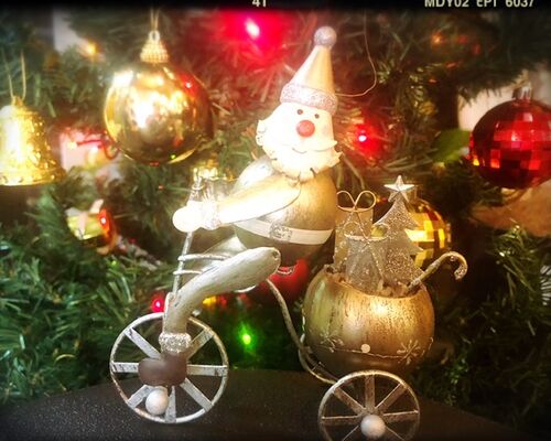 60FC42A9-5556-4C1A-8C8F-4E26B8B73DA1